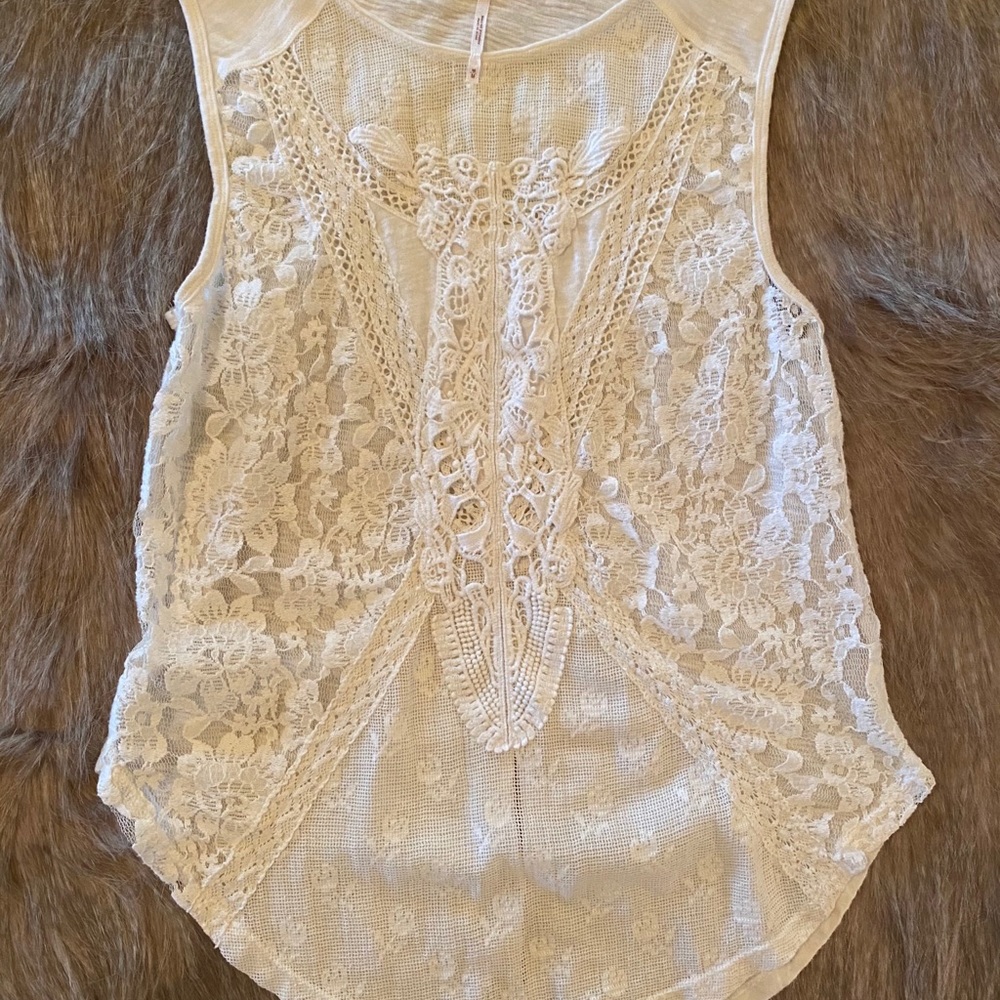 Free People cotton lace top SZ M